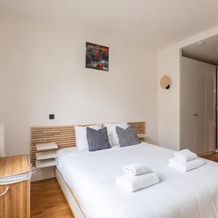 Bright & Calm Near Montparnasse Apartment Paris