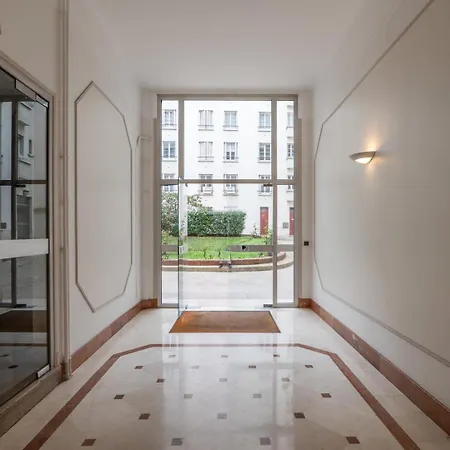 Bright & Calm Near Montparnasse * Paris